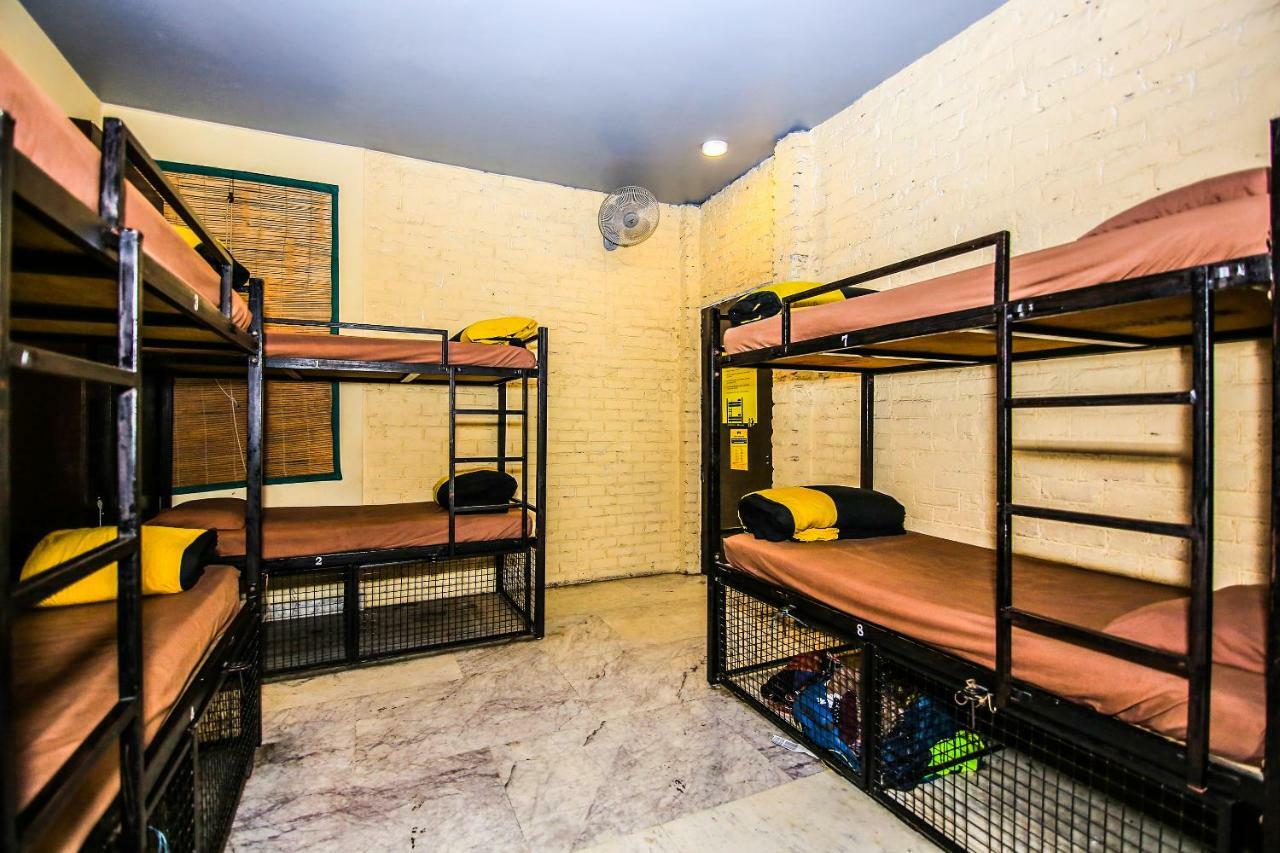 Backpackers Park Hostel Ню Делхи Екстериор снимка