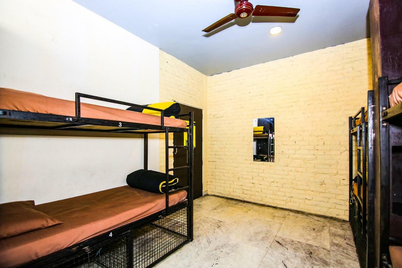 Backpackers Park Hostel Ню Делхи Екстериор снимка