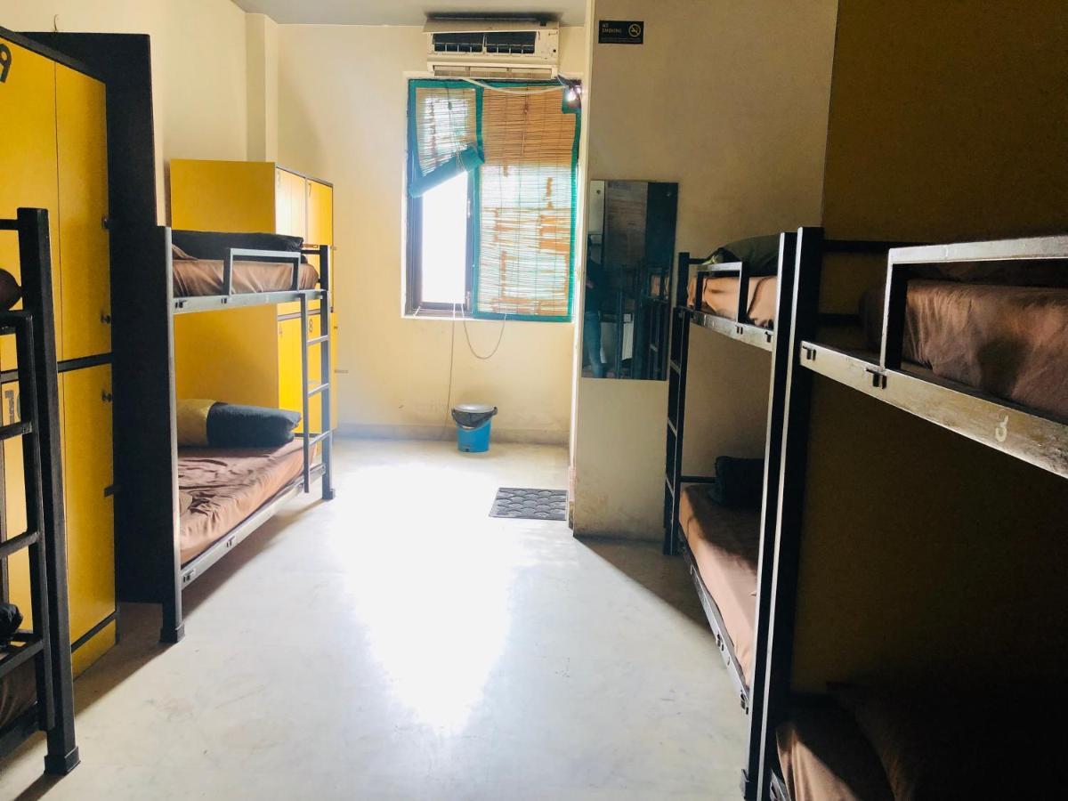 Backpackers Park Hostel Ню Делхи Екстериор снимка
